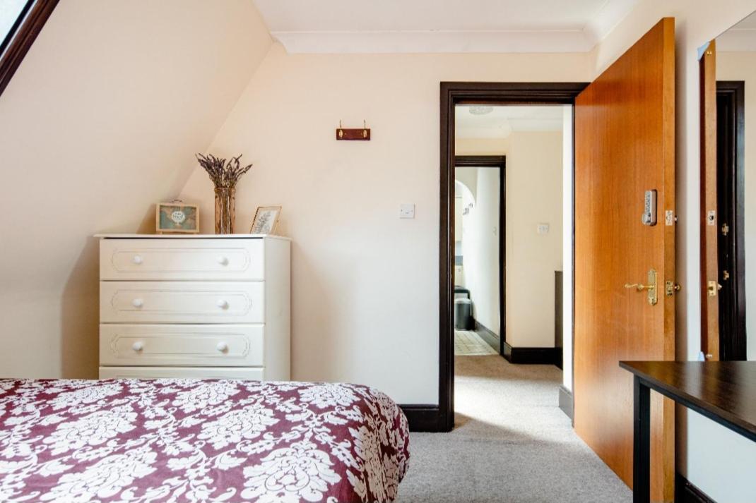 Double Room 2 Mins From Station Belvedere Esterno foto